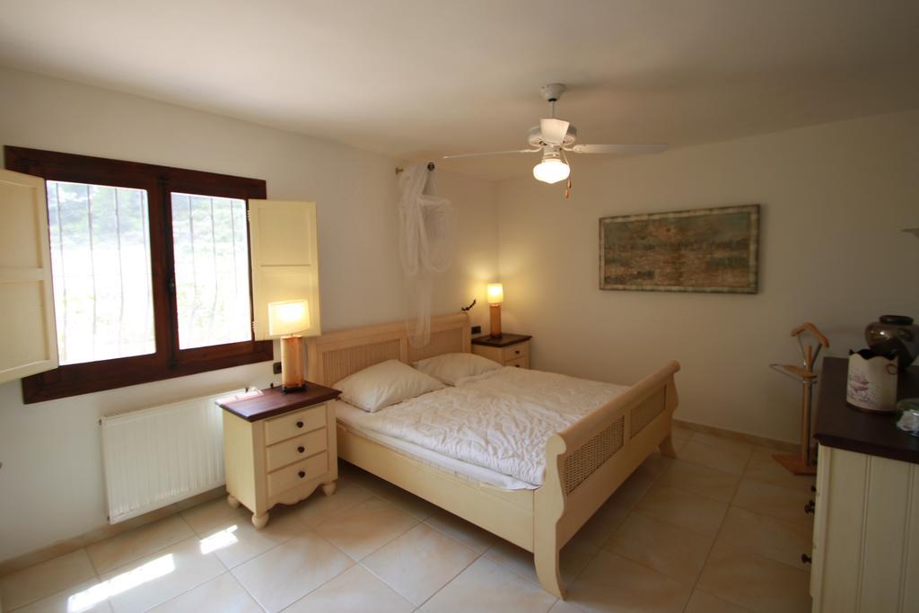 Chrisuli - Well Furnished Villa With Panoramic Views In Moraira Oda fotoğraf